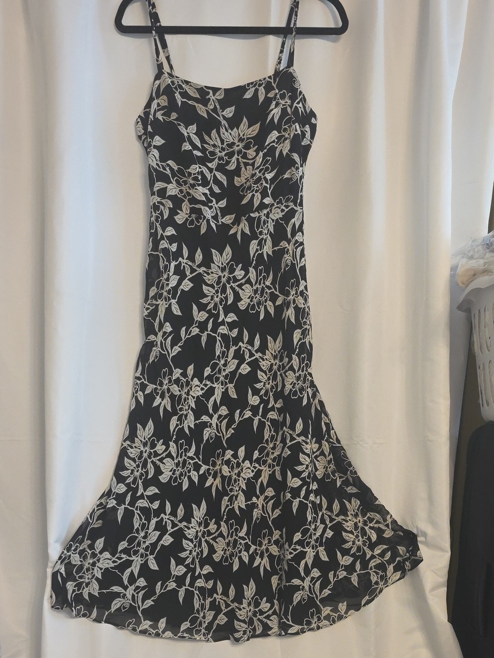 Moda International Rayon Black and White Floral Midi Slip Dress Lined Size 6